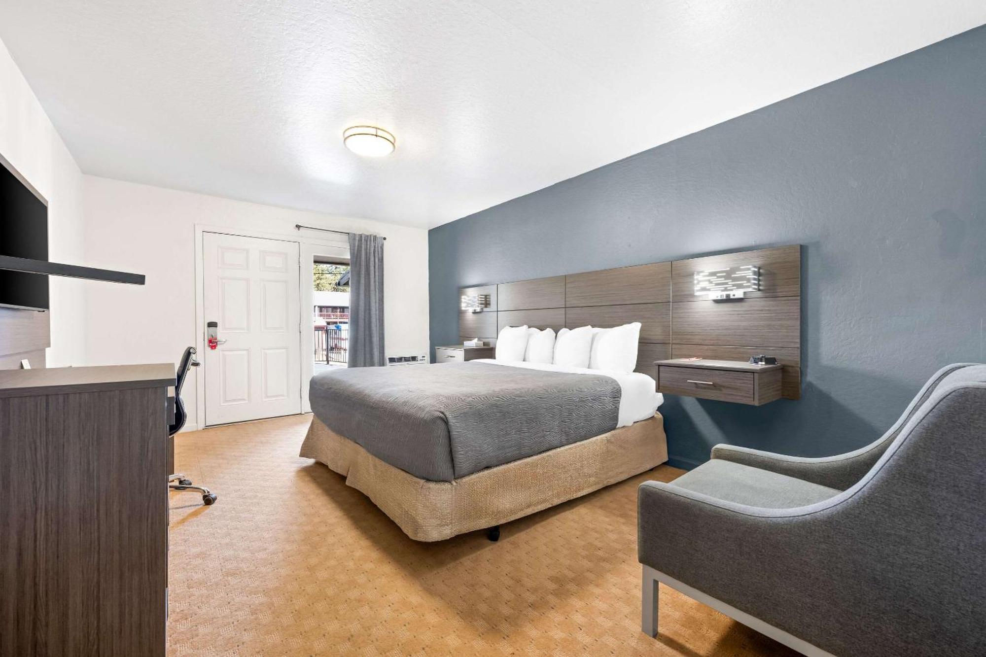 Econo Lodge Inn & Suites Heavenly Village Area South Lake Tahoe Exterior foto
